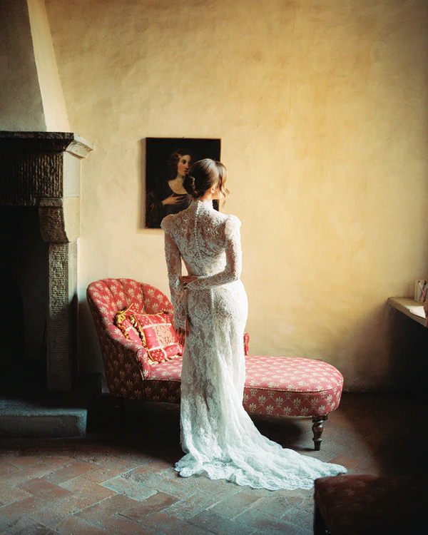 Inside Influencer Grace Nicholas’s Vintage-Style Wedding in Tuscany, Captured Entirely on Film