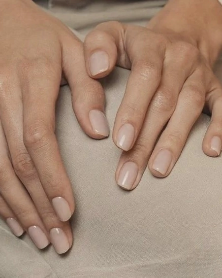 Chic Bridal Nail Inspiration