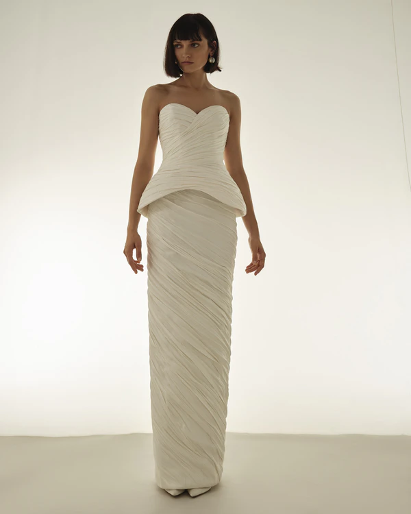 The Chicest Looks & Trends from the Spring '26 Bridal Collections