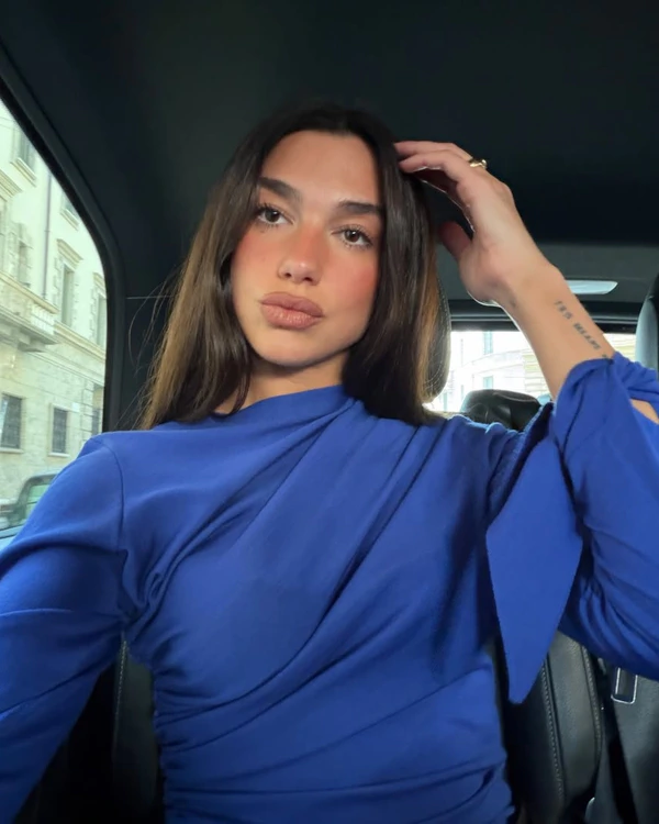 Content: <a href="https://www.instagram.com/dualipa/">Dua Lipa</a>
