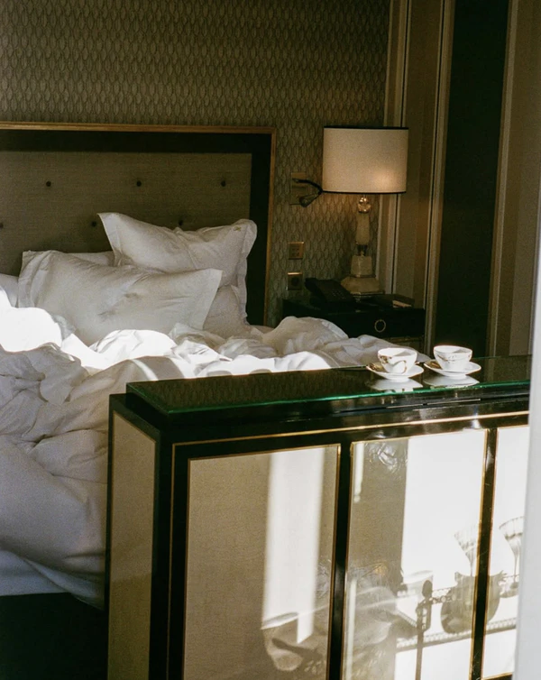 <a href="https://www.instagram.com/p/DOiLsYyiPOl/"><span>Hôtel de Crillon, A Rosewood Hotel</span></a>