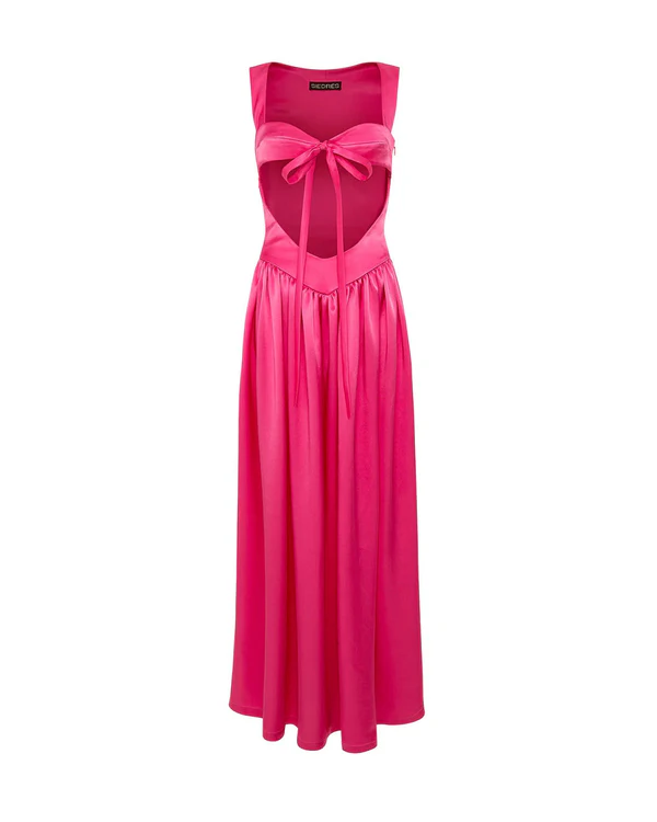 Barbie-Inspired Bachelorette Party: Attire & Accessories for a Fun Celebration