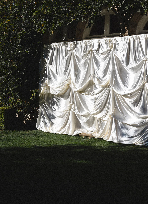 A Dreamlike Siren-Inspired Wedding With Oceanic Details in California
