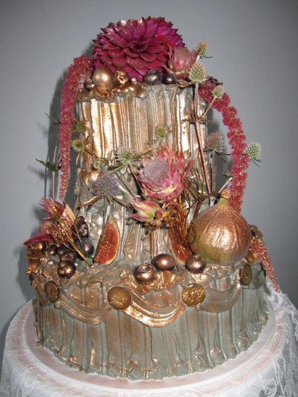 <a href="https://www.instagram.com/couturefeasts/">Couture Feasts</a>