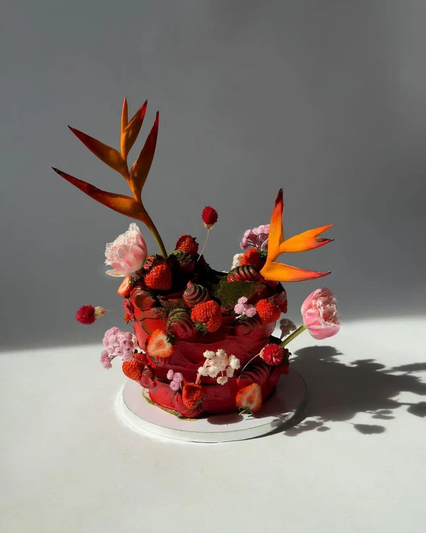 10 Summer Wedding Cake Trends