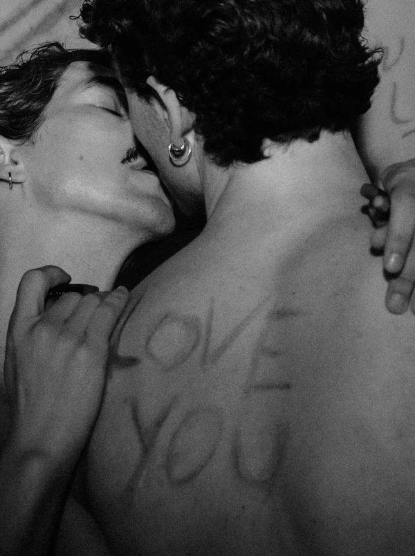 Unapologetic Love — photo 1