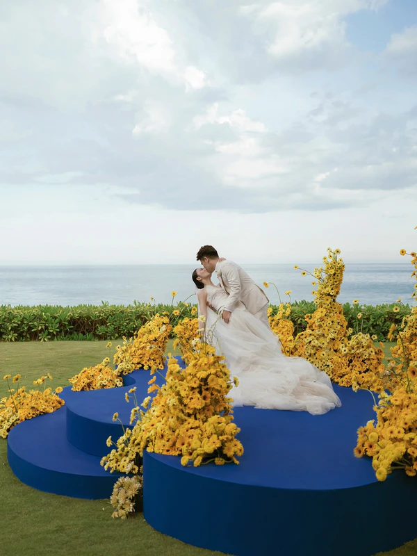 Photography: <a href="https://www.instagram.com/thekt.studio/p/DN5Sny3CXLL/?img_index=7">The KT Studio</a>