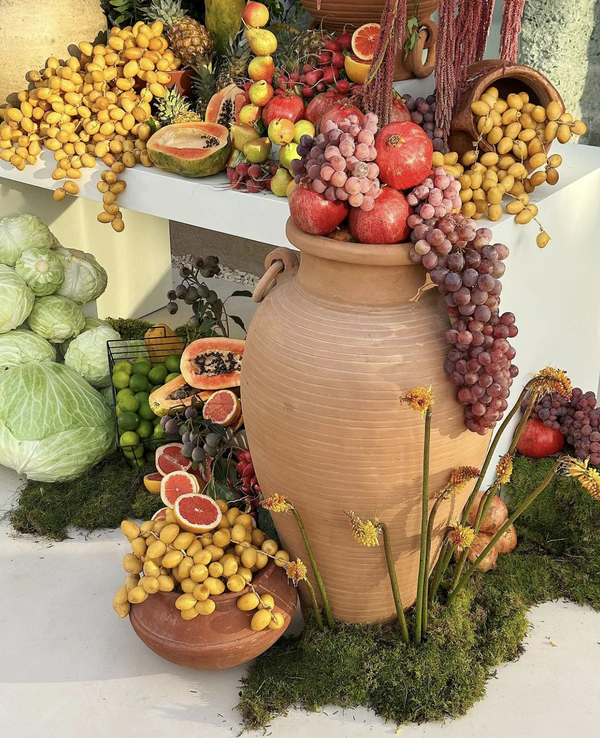 Tablescape Styling with Fruit