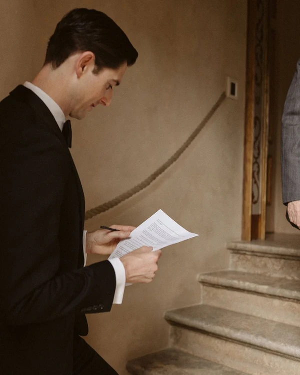 10 Expert Tips to Writing Your Wedding Vows