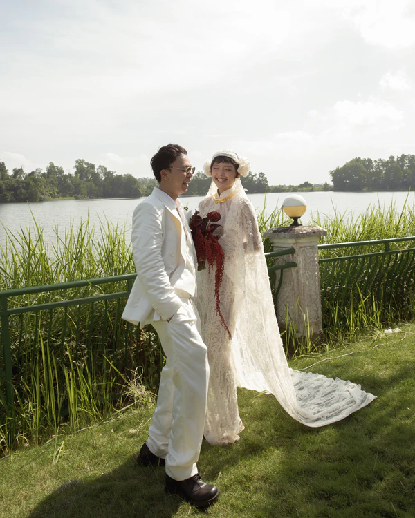 Inside Influencer Khanh Linh's Stylish Vietnamese Wedding