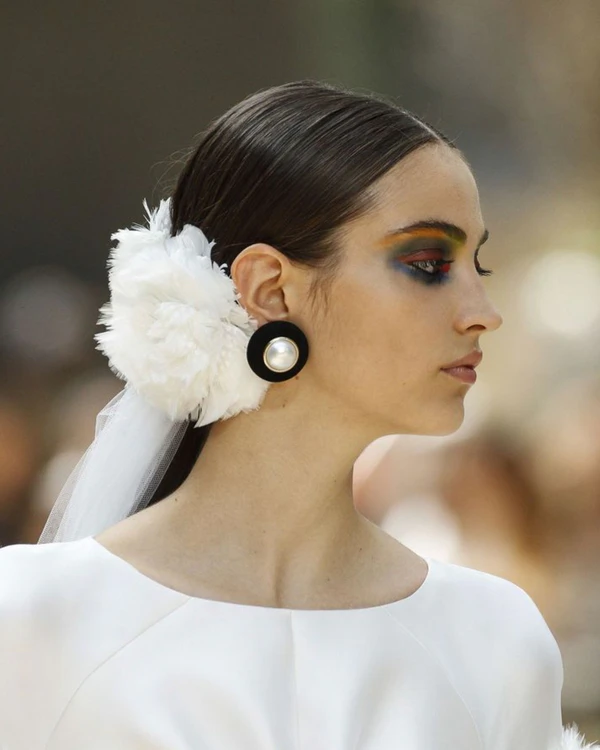 Modern Pearls: An Edit of the Chicest Accessories for the Fashion Bride