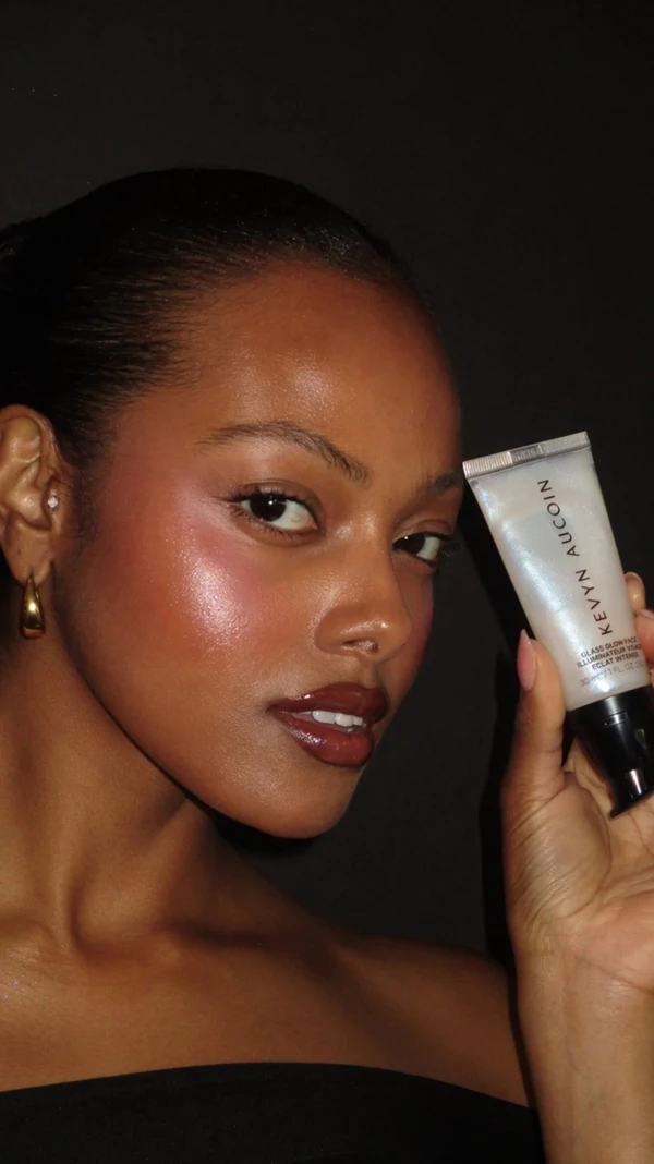 12 Best Makeup Products for That Perfectly Dewy, Wedding Day Glow — photo 1