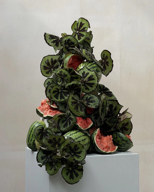 Tablescape Styling with Fruit