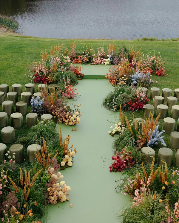 30 Fresh Ideas for Unique Aisle & Ceremony Seating