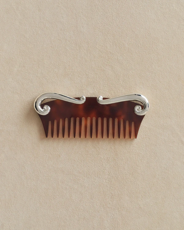 <a href="https://www.sophiebuhai.com/collections/objects-collection/products/turin-comb#image-4">SOPHIE BUHAI Turin Comb</a>, $1,250