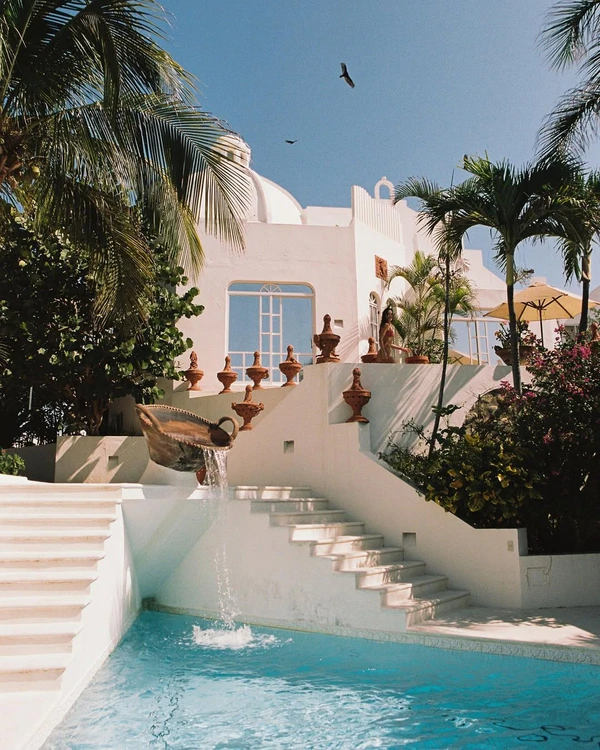 The Top Wedding & Honeymoon Destinations for 2025 According to Pinterest