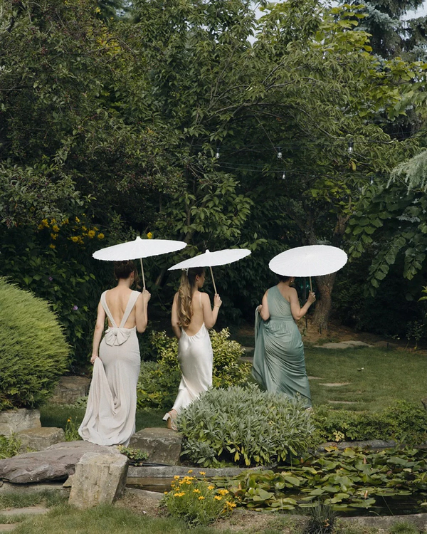Photography: <a href="https://www.instagram.com/p/DHJhTbcM9ST/?img_index=4">Nina Zverkova</a>