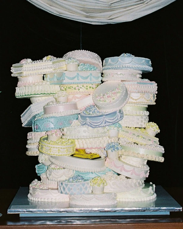 <a href="https://www.instagram.com/p/DVTOEWJj0Iw/?img_index=10">SNP Cake Atelier</a>
