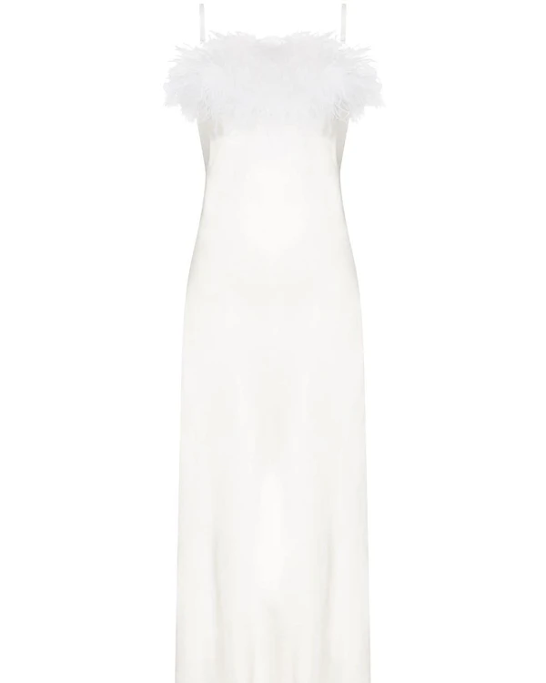 Wedding Trends 2022: Feathers