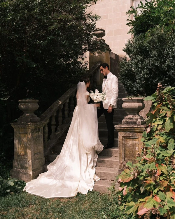 35 Must-Know Tips from Top Wedding Photographers