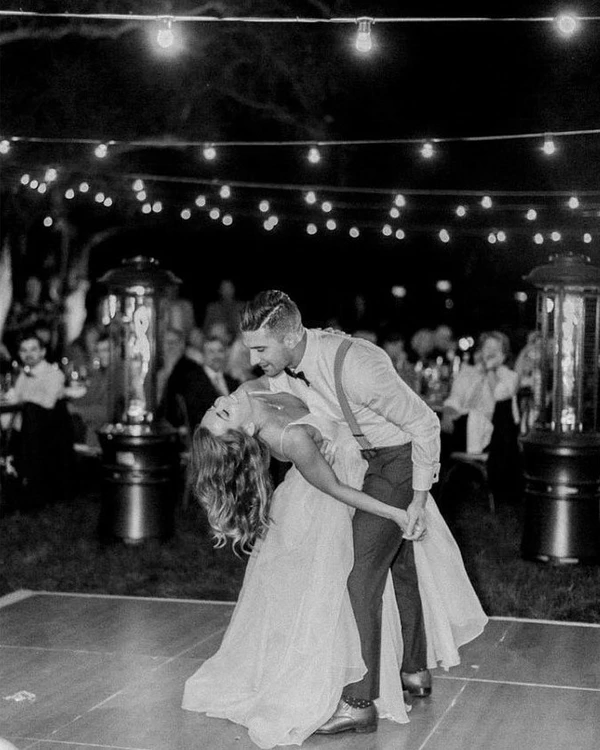 15 Best Wedding Photographers in Hawaii