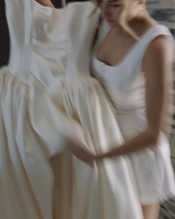 A High-End Wedding Amongst New Zealand's Cinematic Mountains