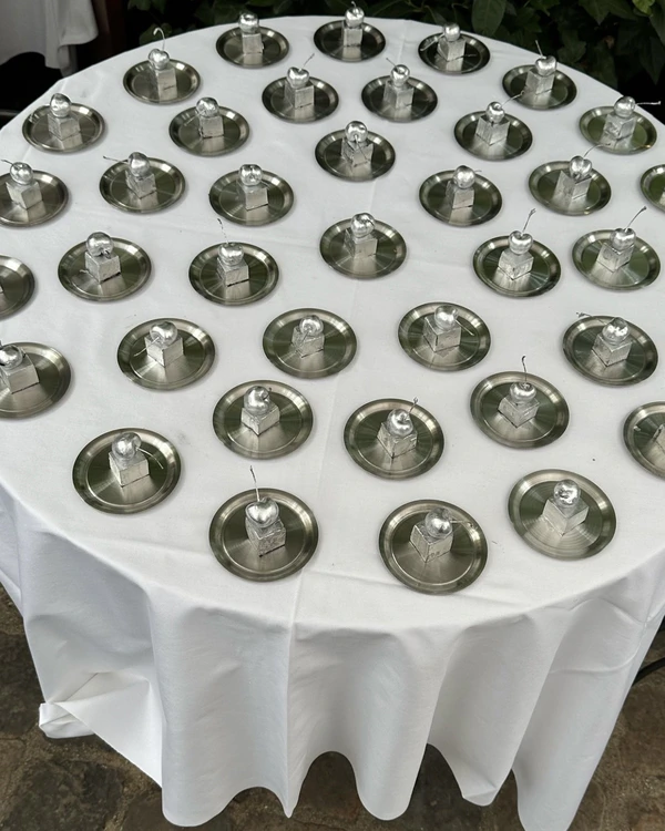 Trend: Minimalist Grazing Tables