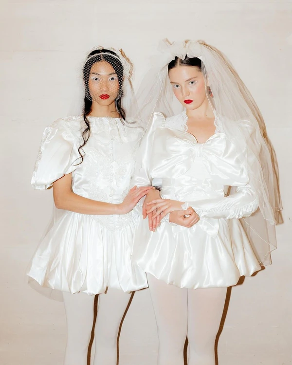 35 Chic Bridal Mini Dresses