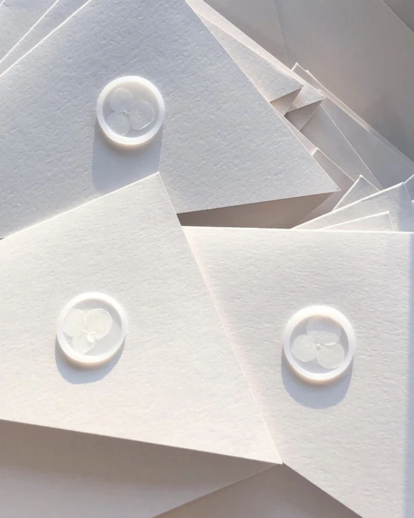 40 Wax Seal Wedding Stationery Ideas