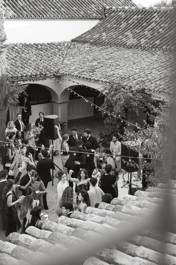 An Artist & Designer’s Art-Driven Spanish Wedding at a 16th-Century Cortijo, Drenched in Citrus and Calla Lilies
