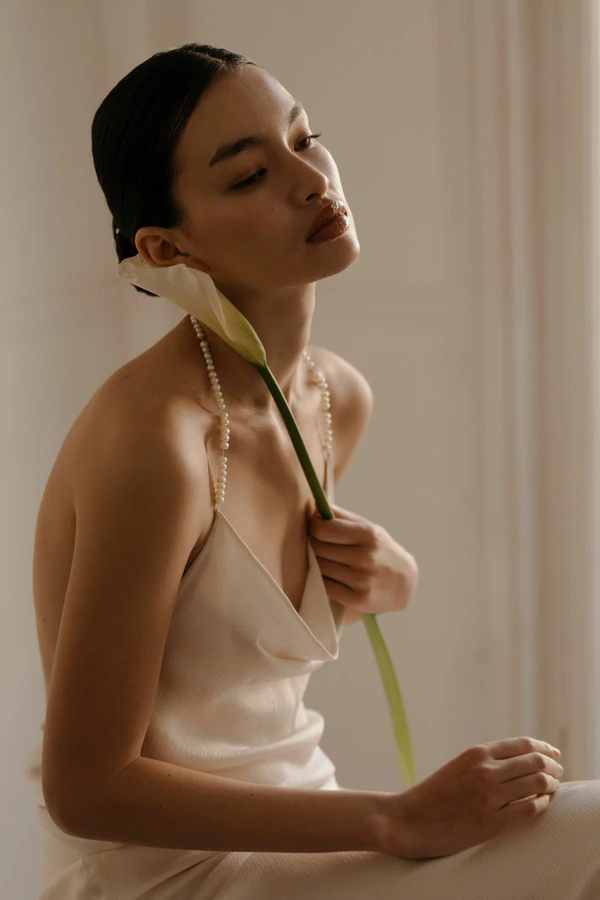 A Symphony of Silk, Light and Blooms