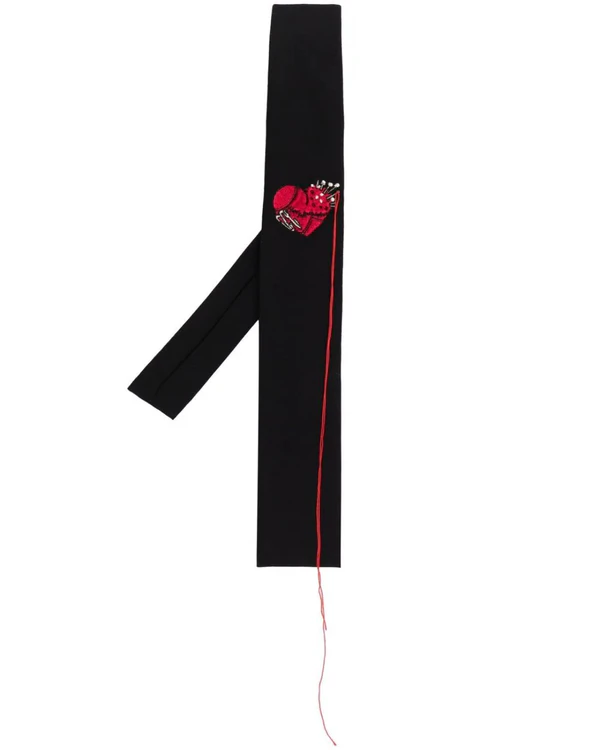 Ties for Grooms: 12 Stylish Options to Complement the Look