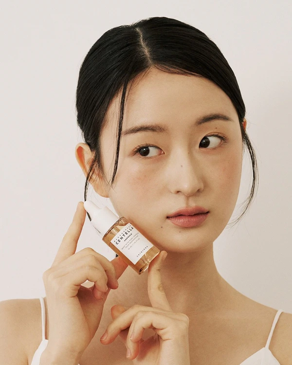 <a href="https://www.instagram.com/p/DWz6wuWE63r/?img_index=2">SKIN1004</a>