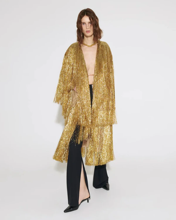 What Colors to Wear on New Year's Eve 2024?