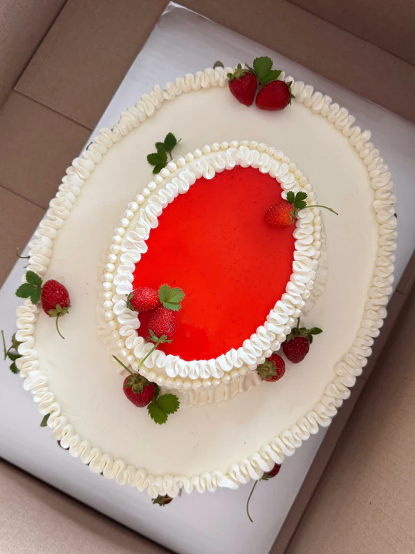 <a href="https://www.instagram.com/p/DcbkbkpEYT3/?stkn=MWZ0MHVyYW1uaDF3Zg==">Lilli Maren Bakes</a>