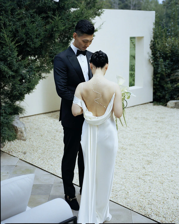 Real Wedding: Lucy & Alan