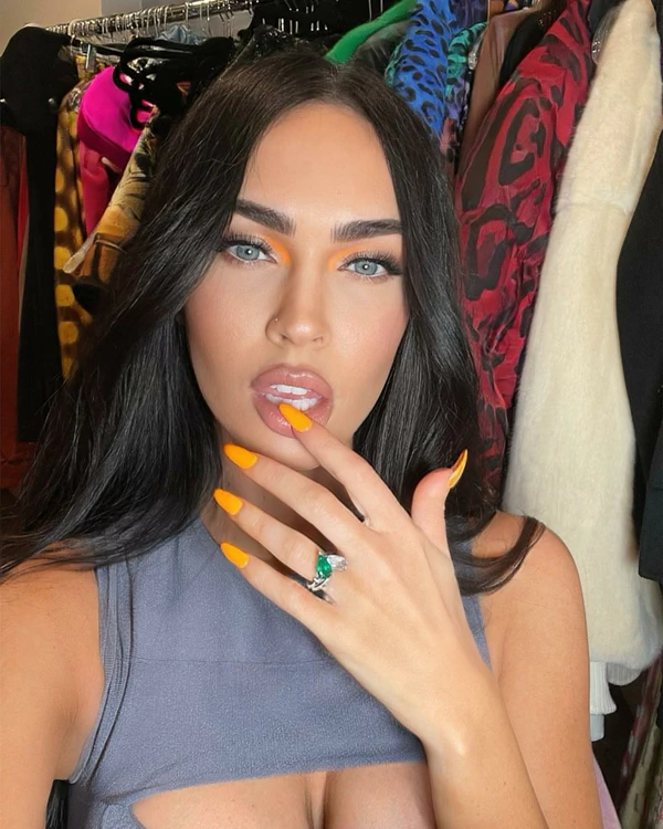 What to Post on Instagram When You Get Engaged? — photo 2