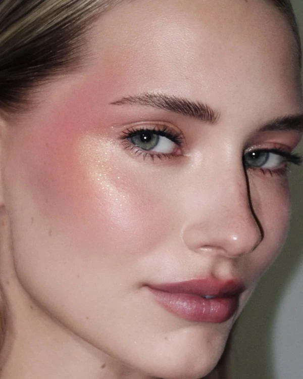13 Holy Grail Beauty Products Top Bridal Makeup Artists Swear By