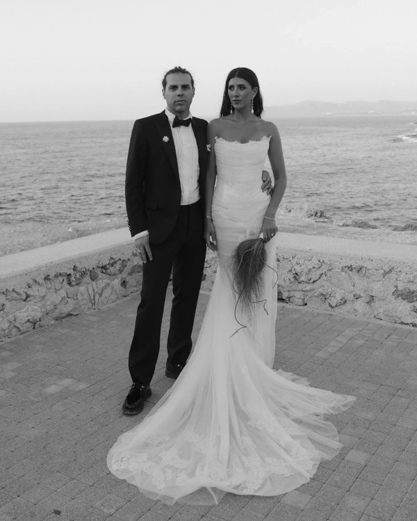 A Four-Day Fuchsia-Filled Seaside Wedding in Crete
