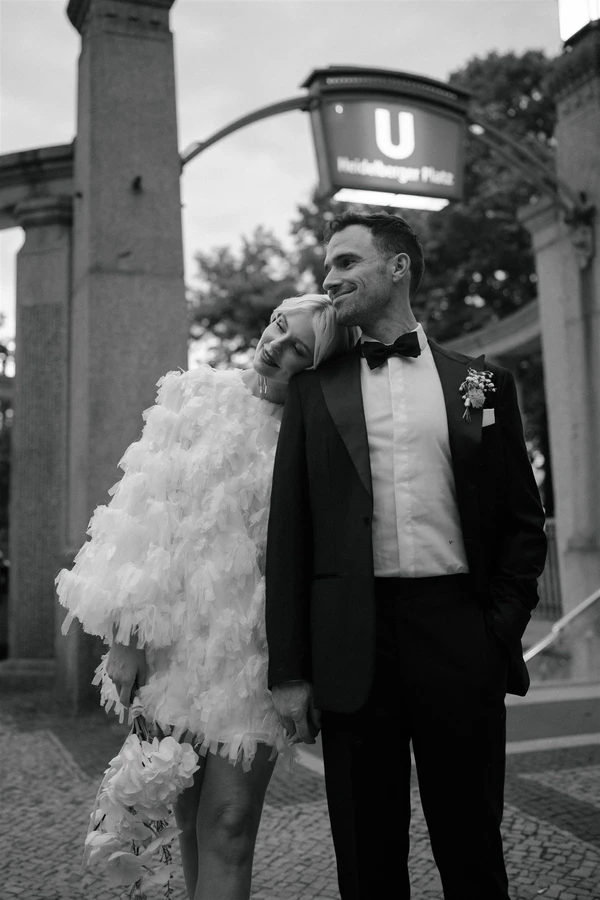 Berlin city elopement — photo 25
