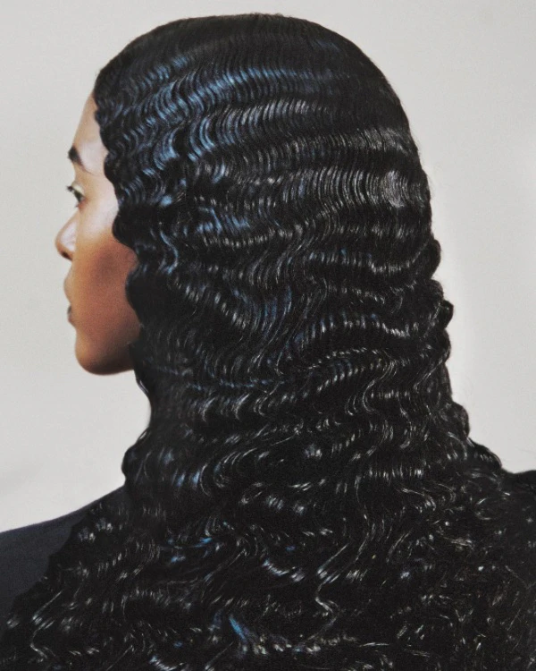 30 Chic Hairstyles for Brides with Long Hair