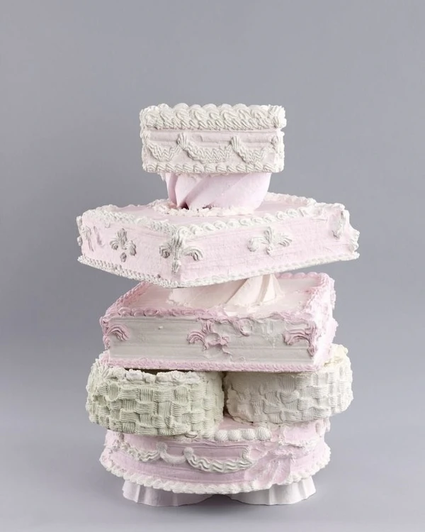 Trend: Stacked Wedding Cakes