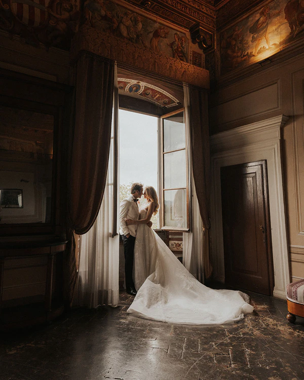 A Poetic Tuscan Romance