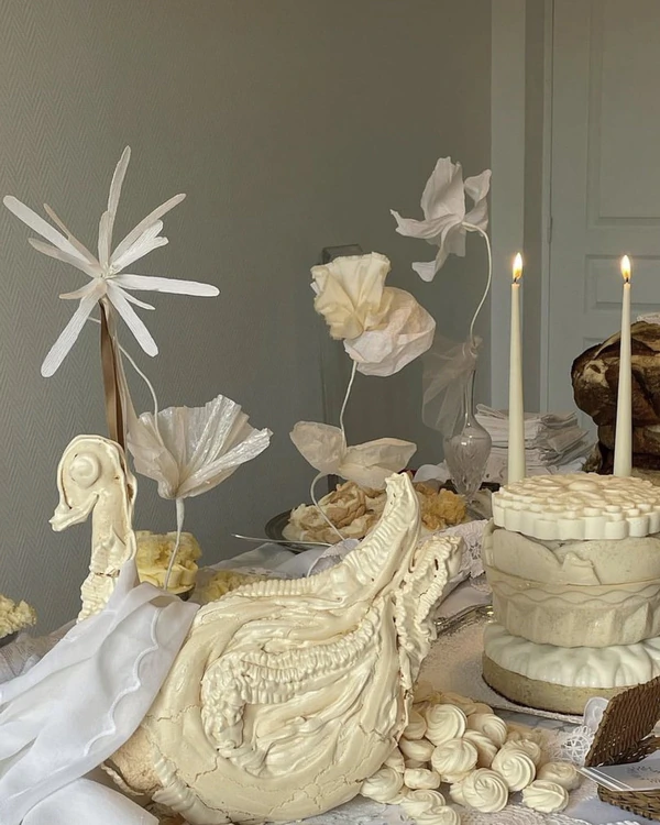 40 Alternatives to Floral Centerpieces