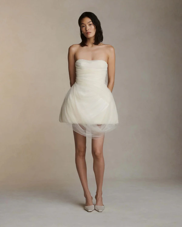 12 Stunning Mini Dresses for Your Big Day