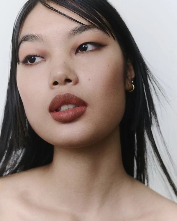 5 Makeup Trends for Fall 2024