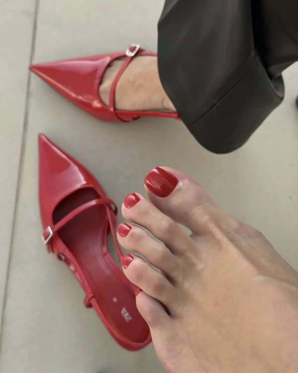Bridal Pedicure Ideas Perfect for Open-Toe Wedding Shoes