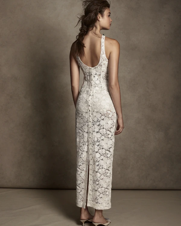 Perfect Lace Bridal Gowns