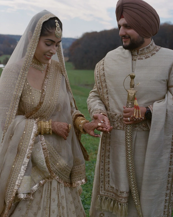Real Wedding: Galaxy & Husmik