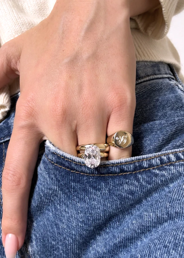 Can’t Stop Thinking About Madison Beer’s Engagement Ring? Here Are 30 Elongated Cushion-Cut Rings We Love — photo 1
